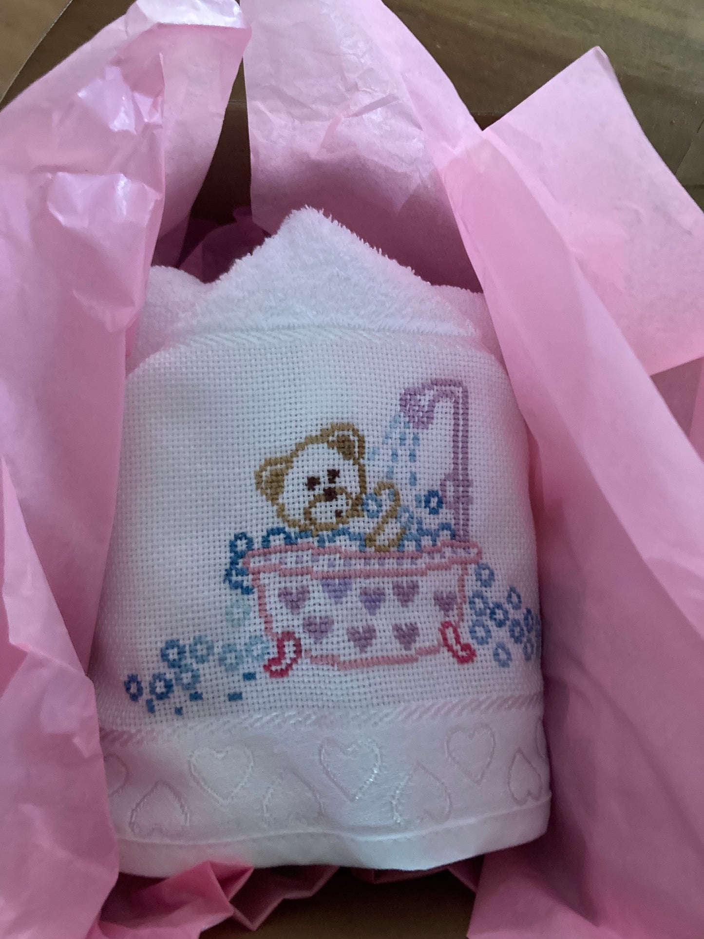Toalla capucha bebe  bordada personalizada